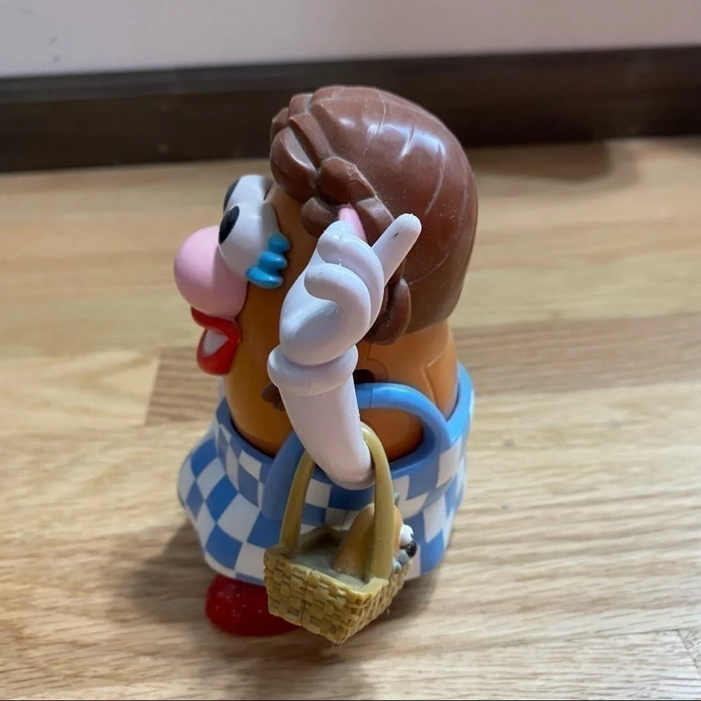 Dorothy Wizard of Oz Potato Head Hasbro Kids Toy Collectible